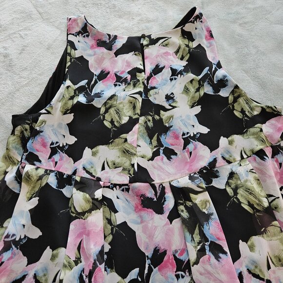 Women's - Vince Camuto top - Picture 3 of 6